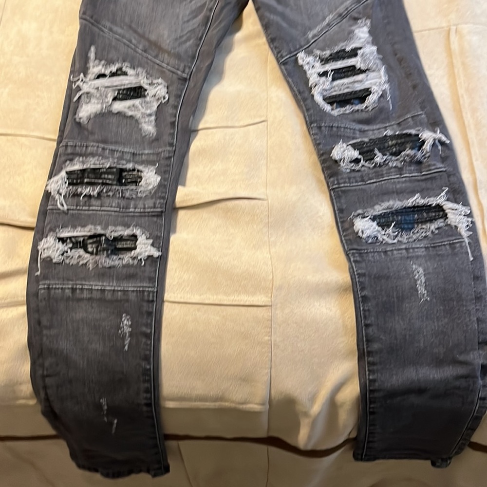 Grey Ripped Skinny Jeans - Picture 2 of 6
